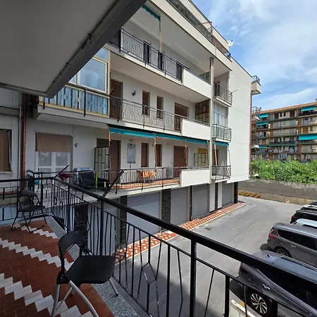 شقة Sea View, 3-room 50m From With Ac بورجيتو سانتو سبيريتو