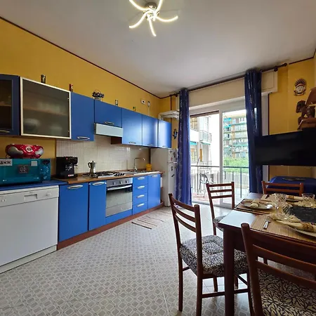 Apartman Sea View, 3-room 50m From With Ac