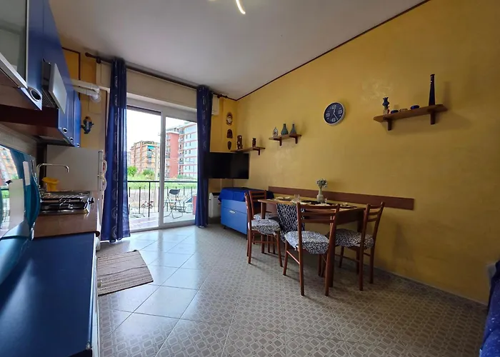 Sea View, 3-room 50m From With Ac